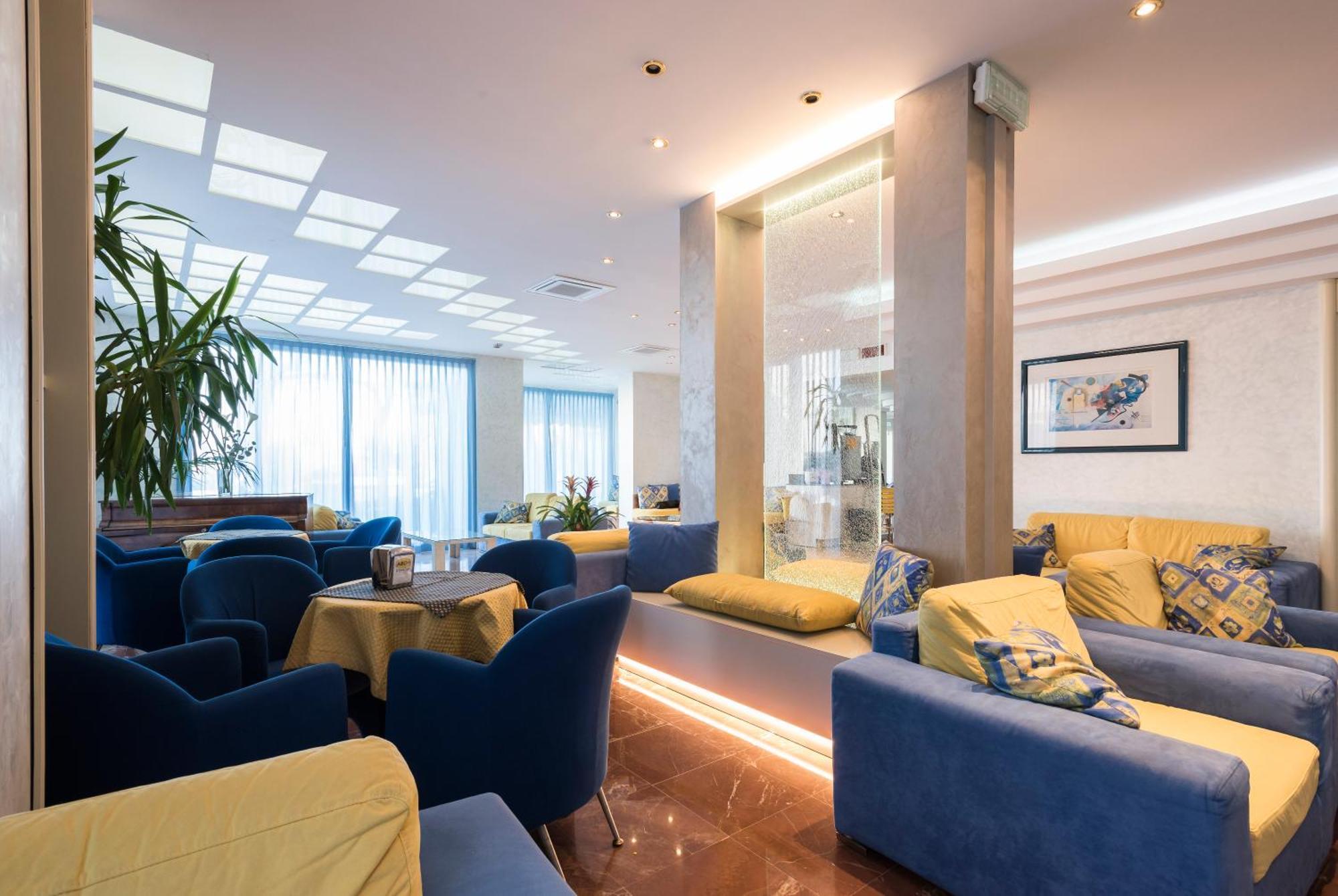 Hotel Losanna ガビッチェ・マーレ エクステリア 写真