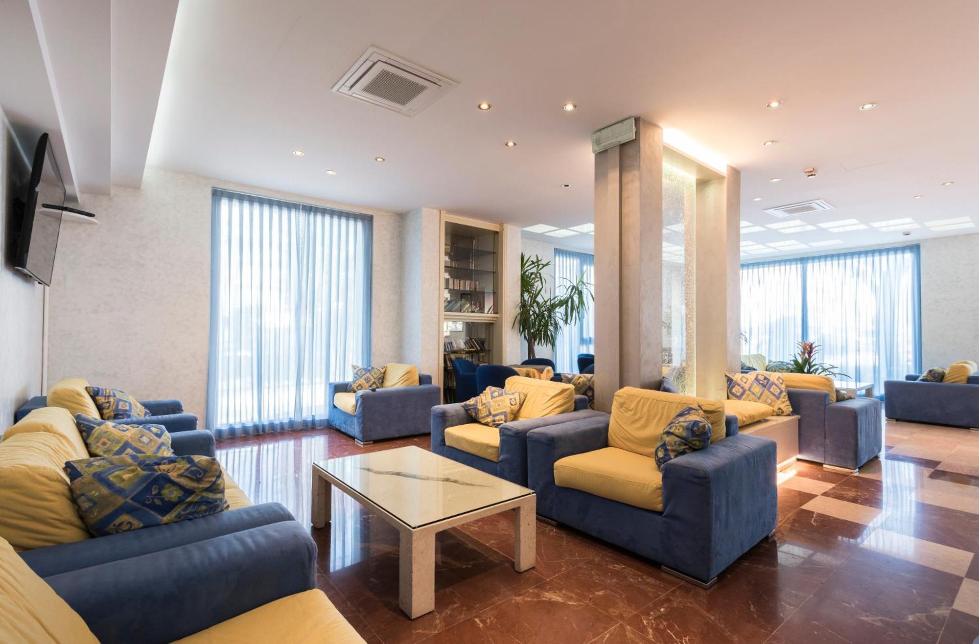 Hotel Losanna ガビッチェ・マーレ エクステリア 写真