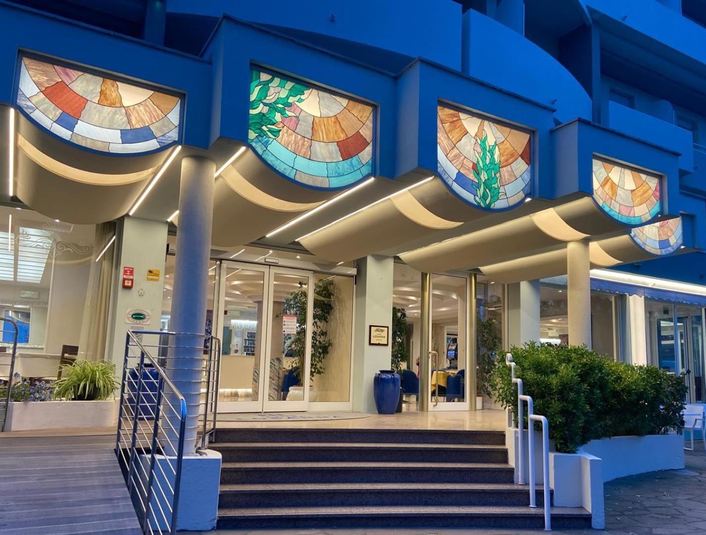 Hotel Losanna ガビッチェ・マーレ エクステリア 写真