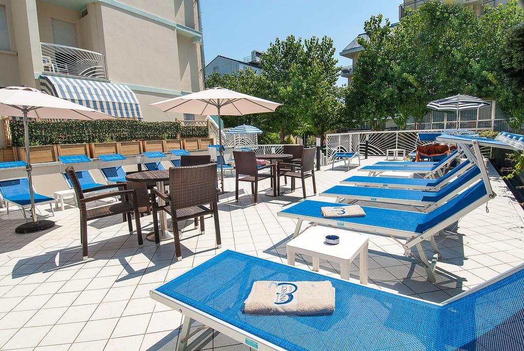 Hotel Losanna ガビッチェ・マーレ エクステリア 写真