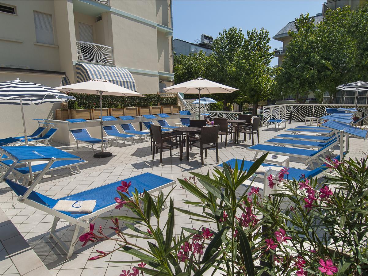 Hotel Losanna ガビッチェ・マーレ エクステリア 写真